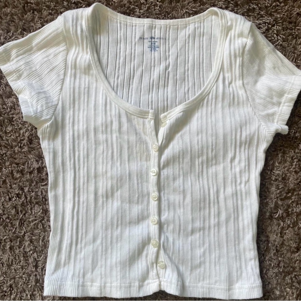 Brandy Melville Off-White Ribbed Button-Front Scoop Neck Top